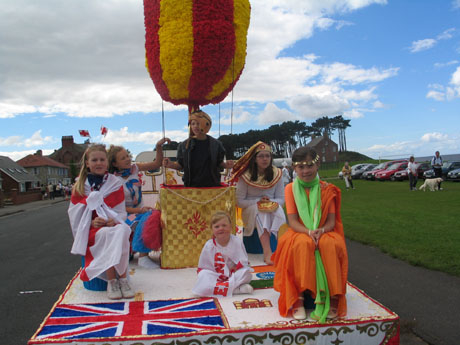 04 carnival10 w