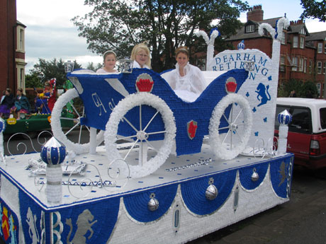 04 carnival16 w