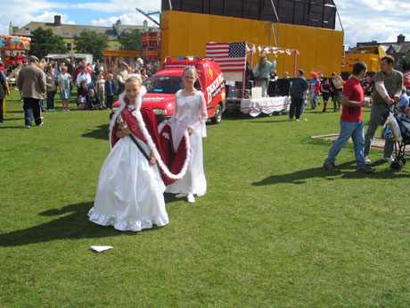 04 carnival38 w