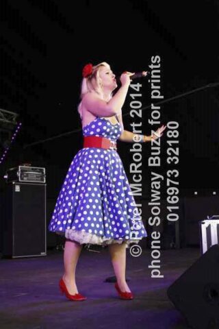11 P5P1086 640x480