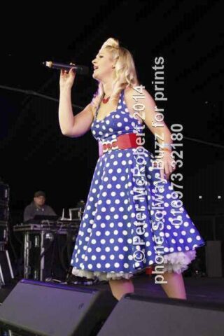 14 P5P1091 640x480