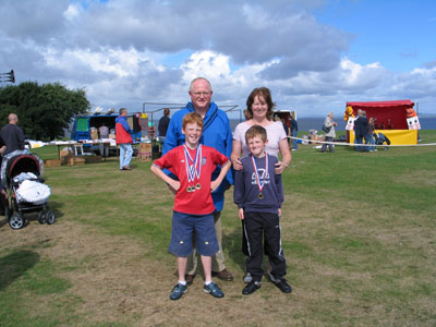 2006carn buzz carnival02