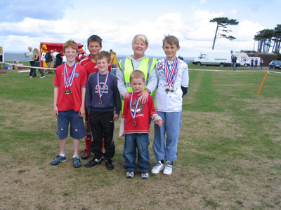 2006carn buzz carnival03