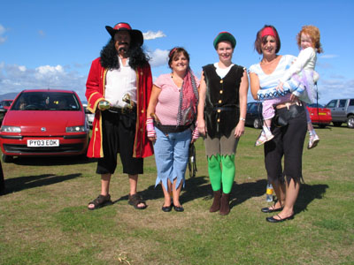 2006carn buzz carnival24