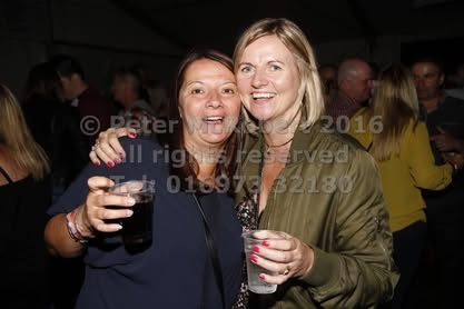 2016 beer festival saturday gallery 1 pic (68)