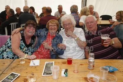 2016 beer festival sunday pic (56)