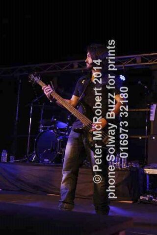21 P5P0747 640x480