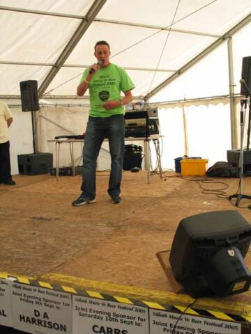 beerfestkareoke02