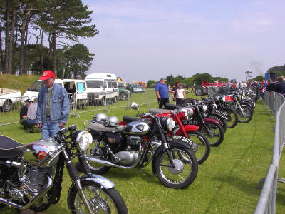 IM001630 640x480