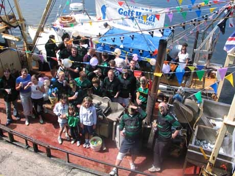 TrawlerRace Boats 640x480